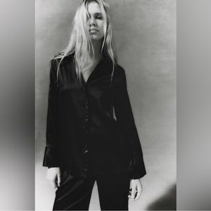 100%Silk button down shirt black